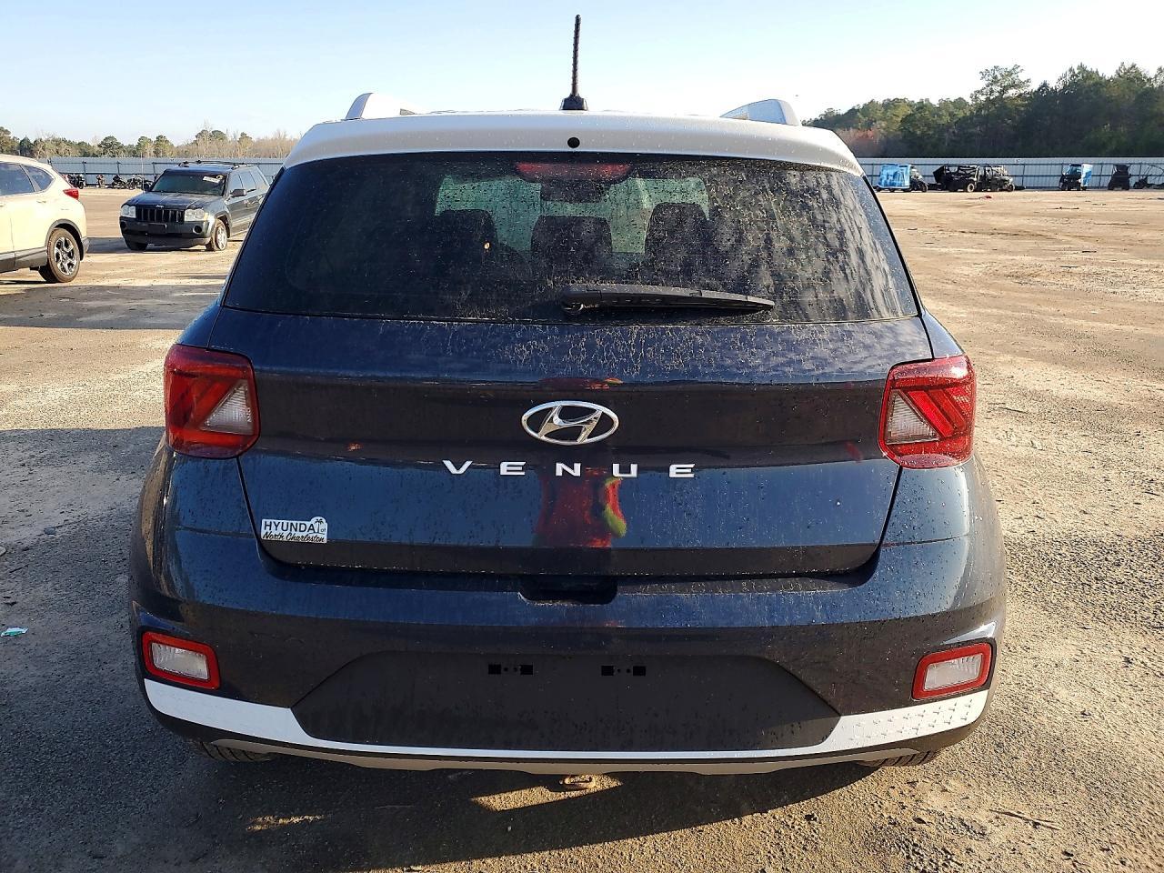 2026 Hyundai Venue Sel - zdjęcie 6