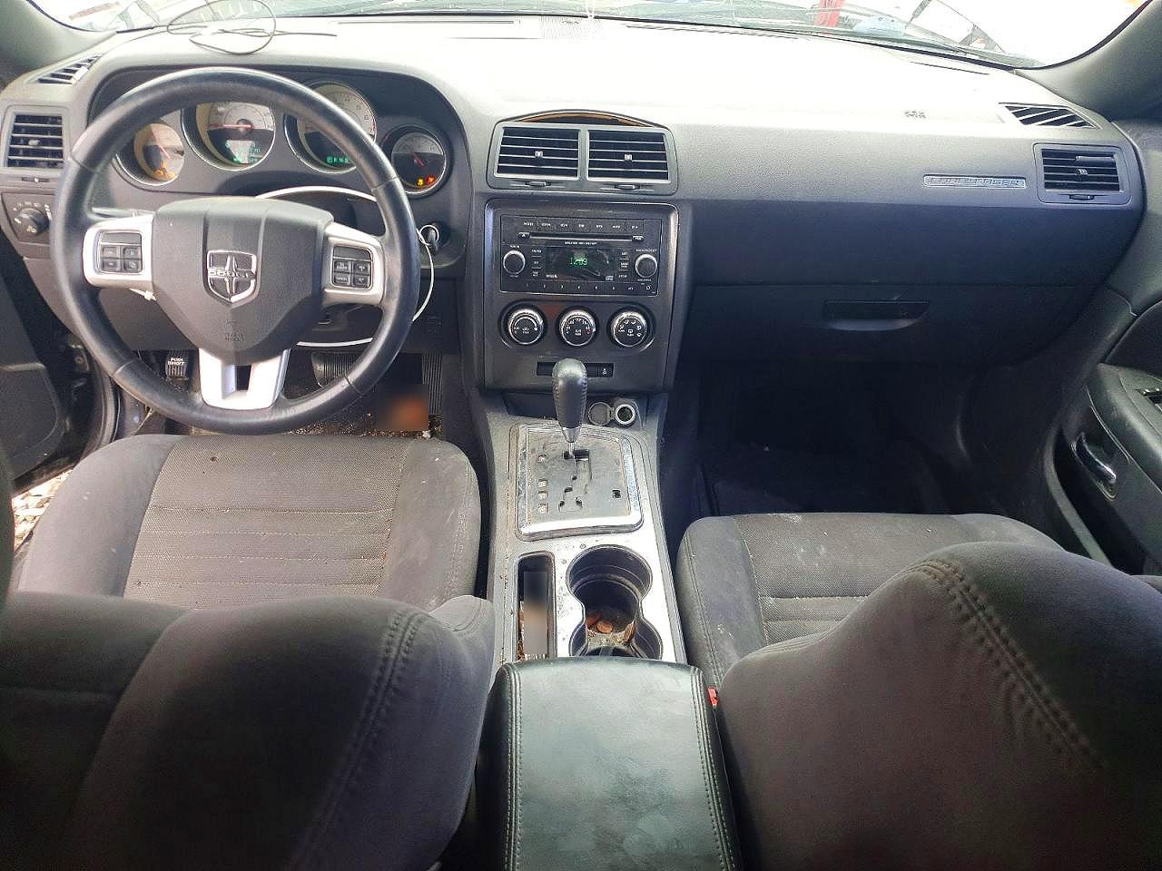 2014 Dodge Challenger Sxt - zdjęcie 8