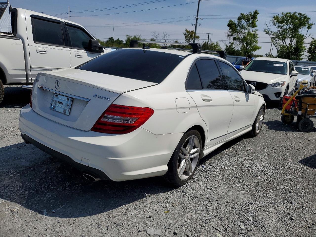 2014 Mercedes-Benz C 300 4Matic - zdjęcie 3