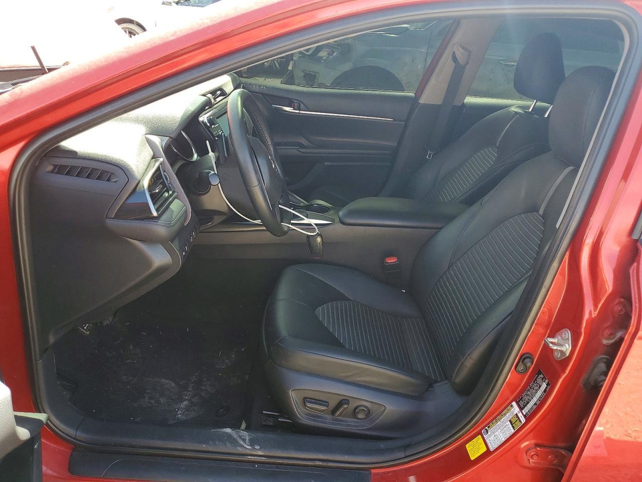 2019 Toyota Camry Se - zdjęcie 7