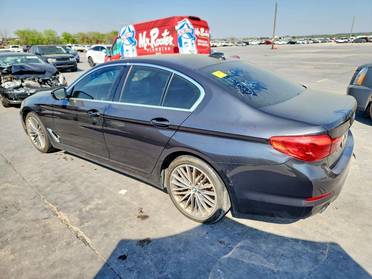 BMW Seria 5 - zdjęcie 2