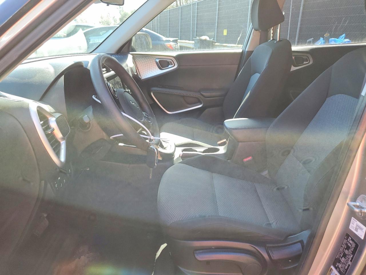 2022 Kia Soul Lx - zdjęcie 7