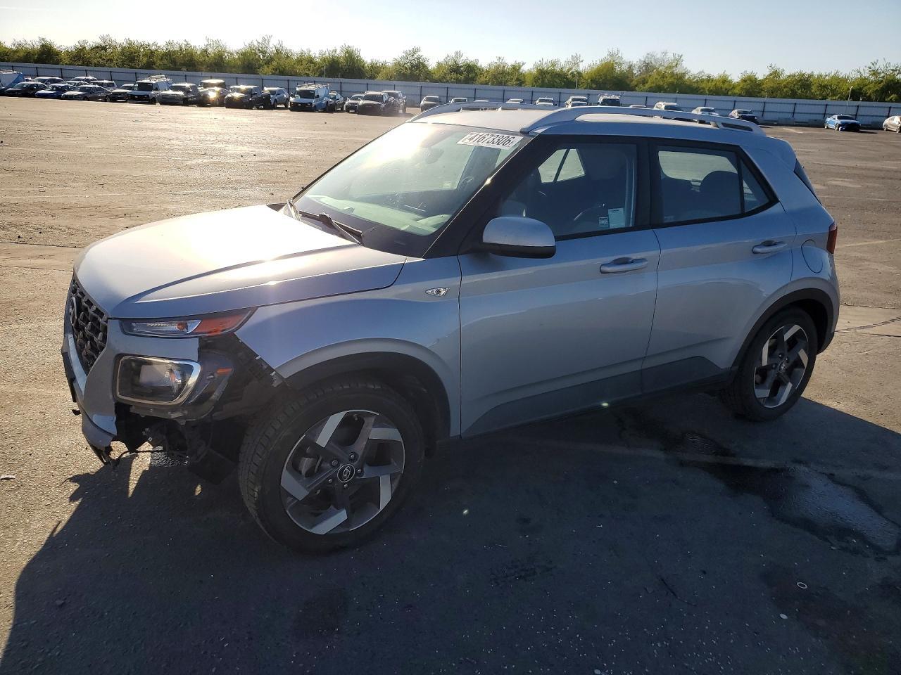 2021 Hyundai Venue Sel - zdjęcie główne