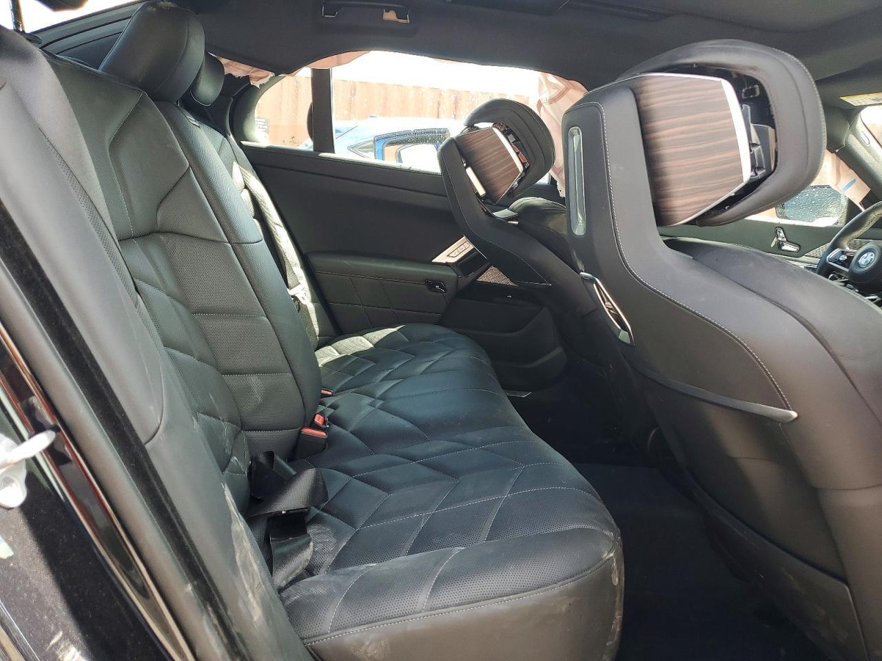 2024 BMW 760 Xi - zdjęcie 10