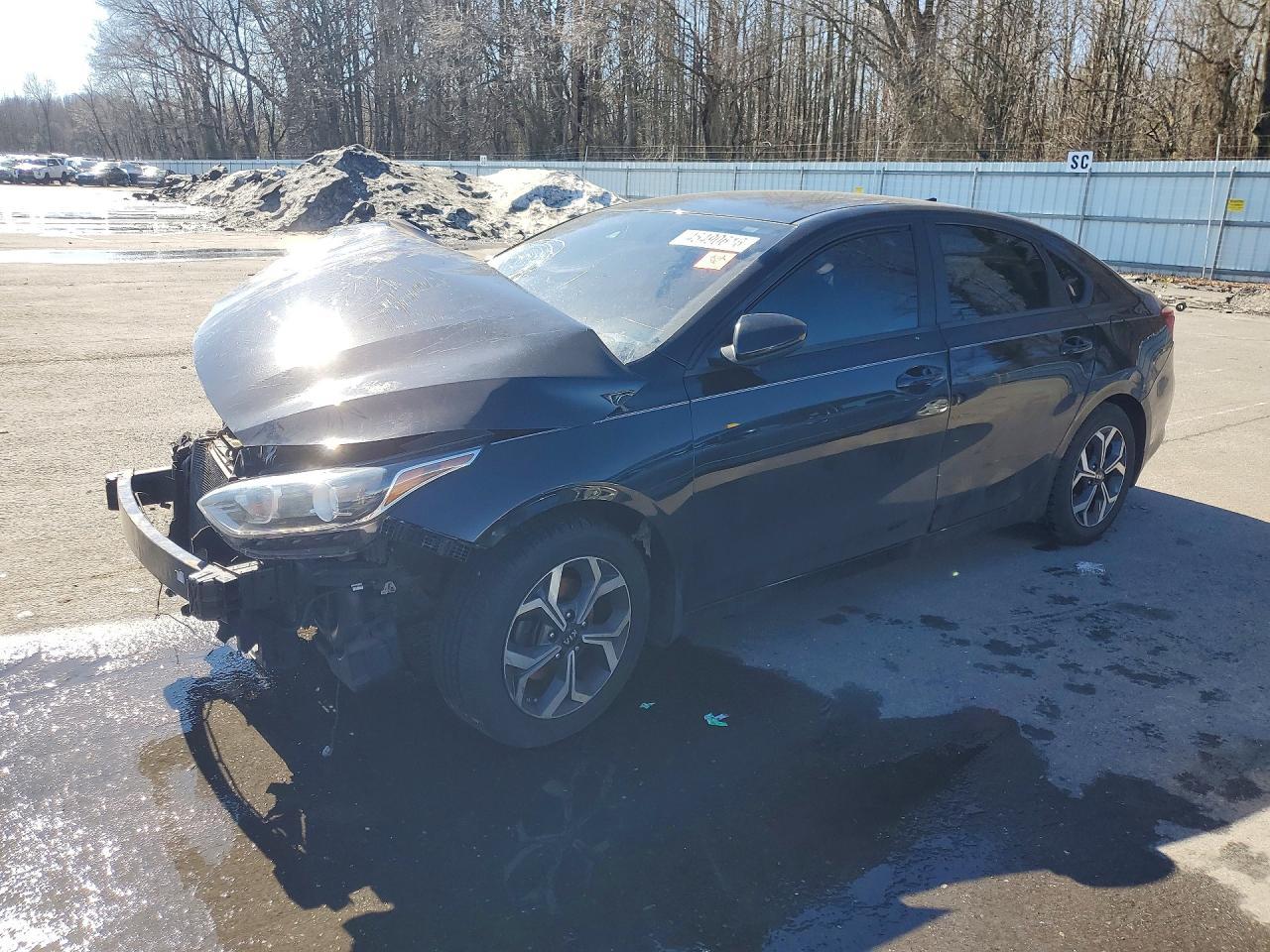 2019 Kia Forte Lxs - zdjęcie główne