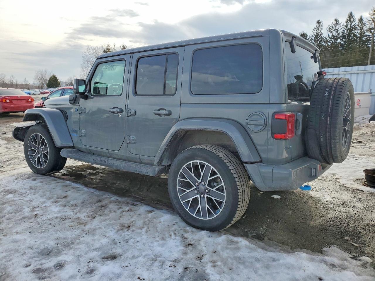 2023 Jeep Wrangler Sahara 4Xe - zdjęcie 2