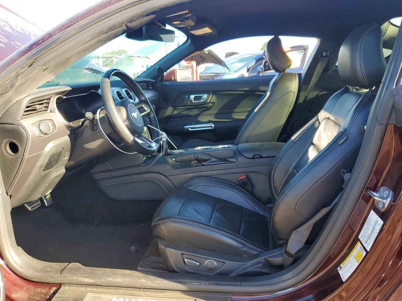 2018 Ford Mustang - zdjęcie 7