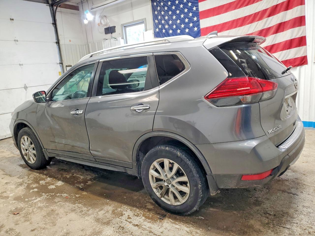 2017 Nissan Rogue Sv - zdjęcie 2