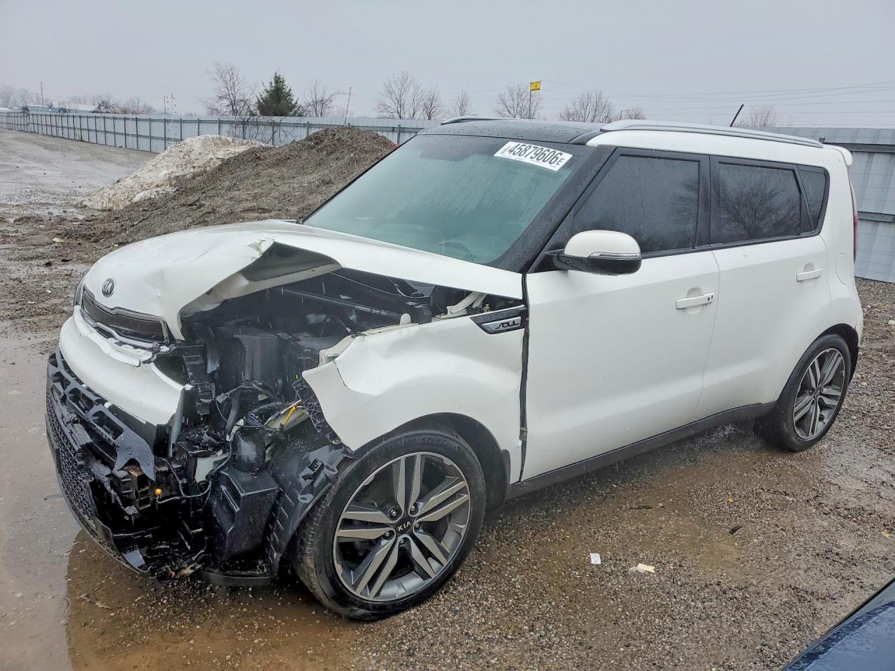 2015 Kia Soul ! - zdjęcie główne