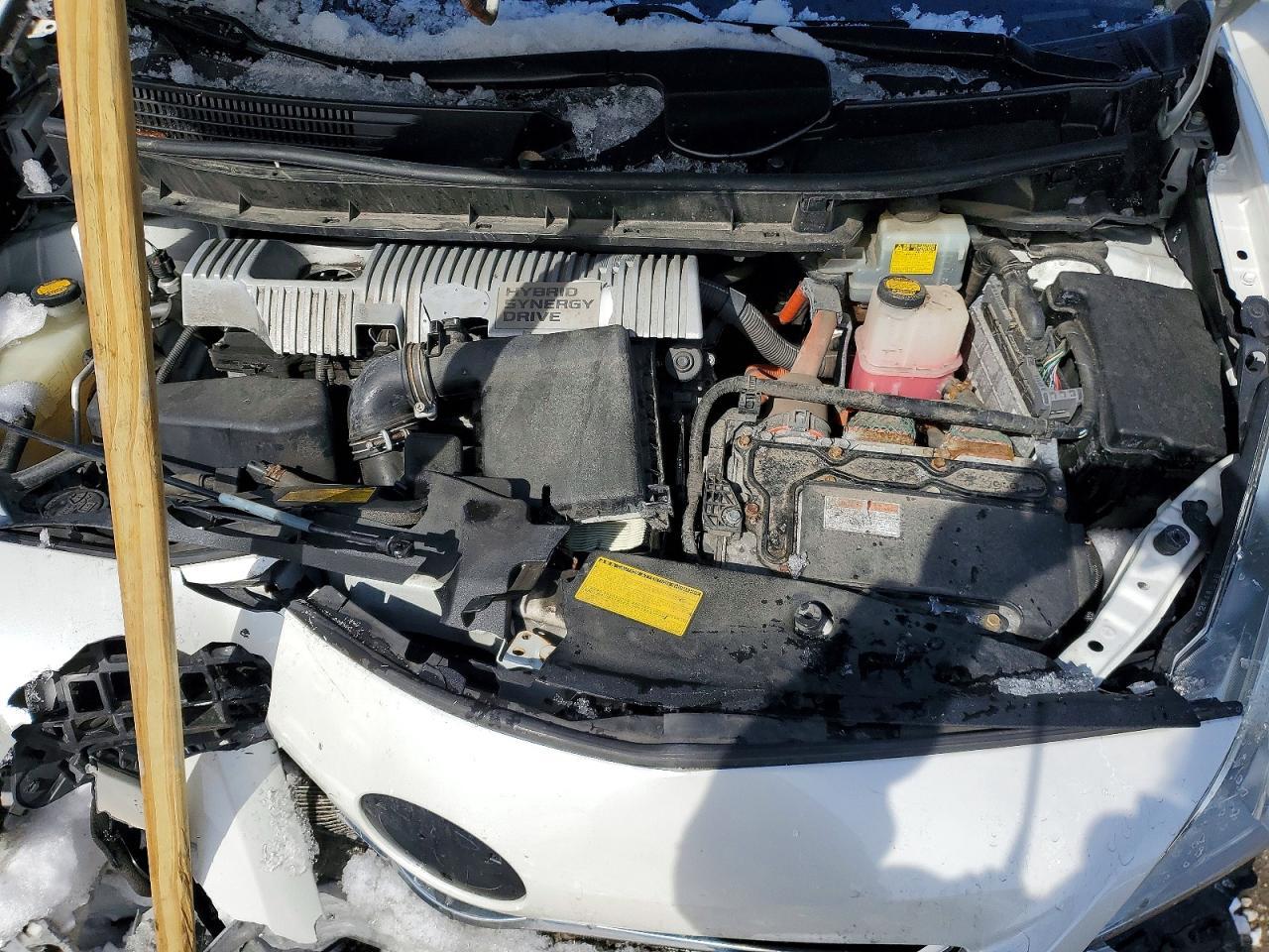 2013 Toyota Prius V Two - zdjęcie 12