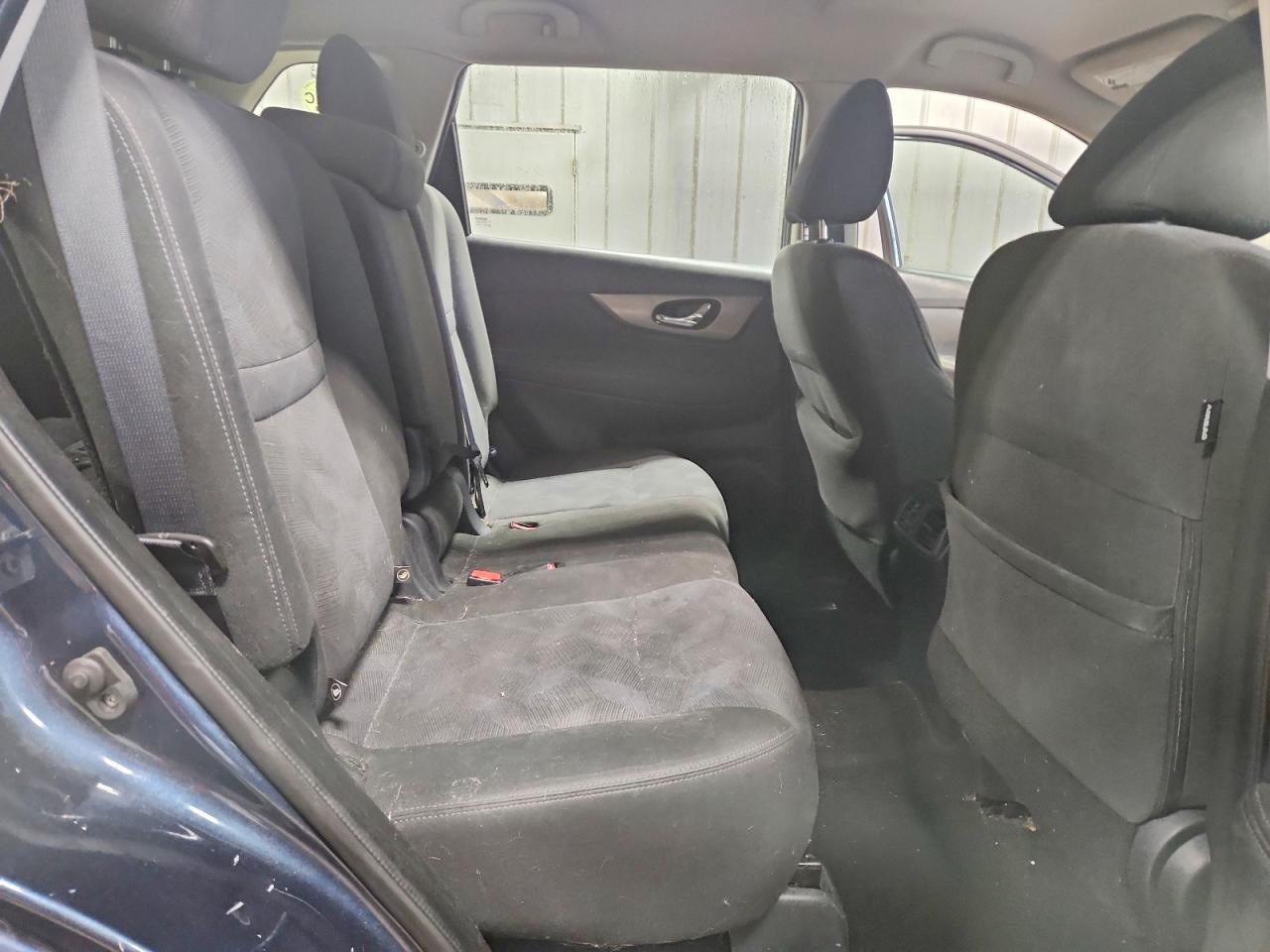 2016 Nissan Rogue S - zdjęcie 10