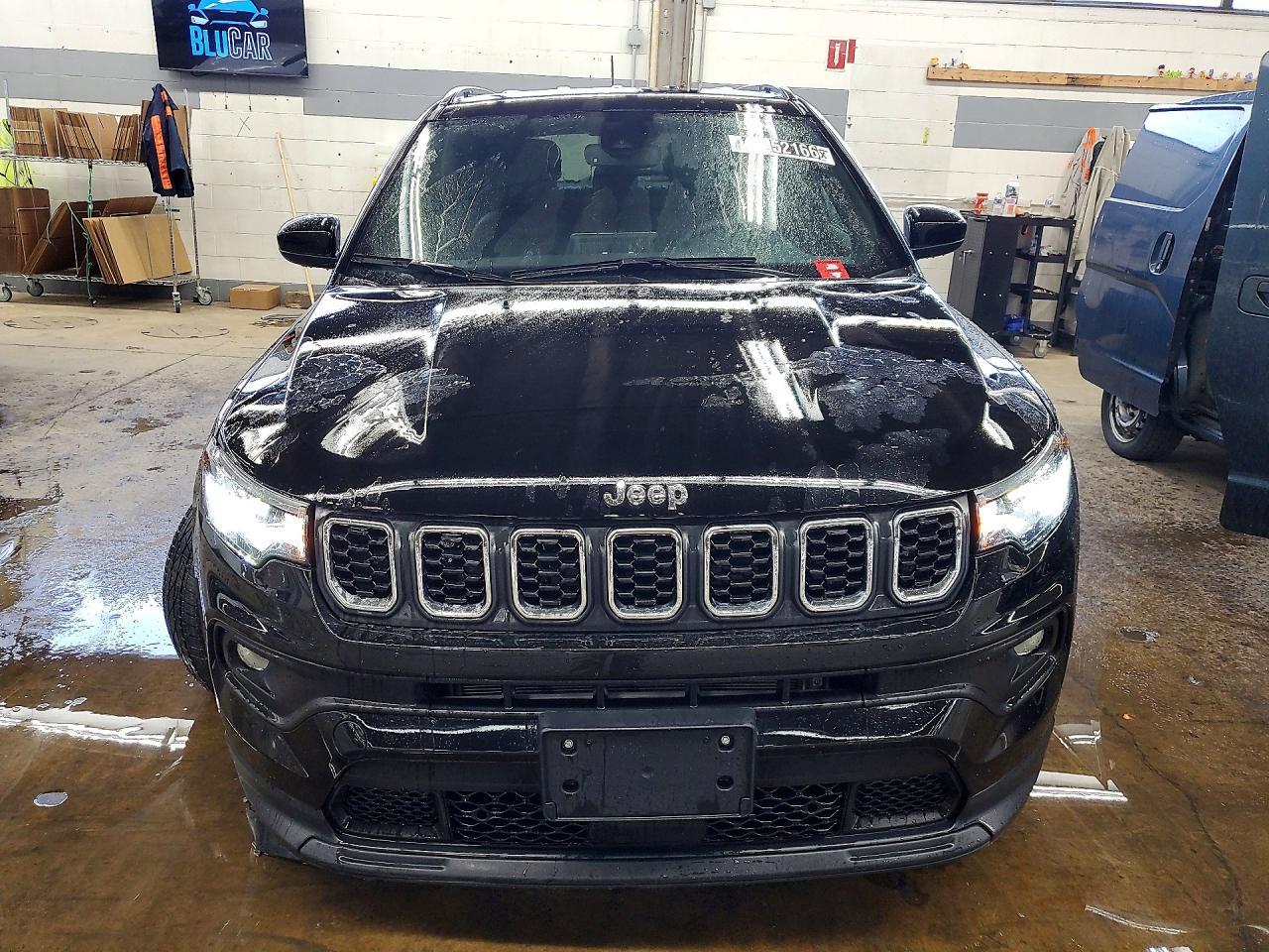 2025 Jeep Compass Latitude - zdjęcie 5