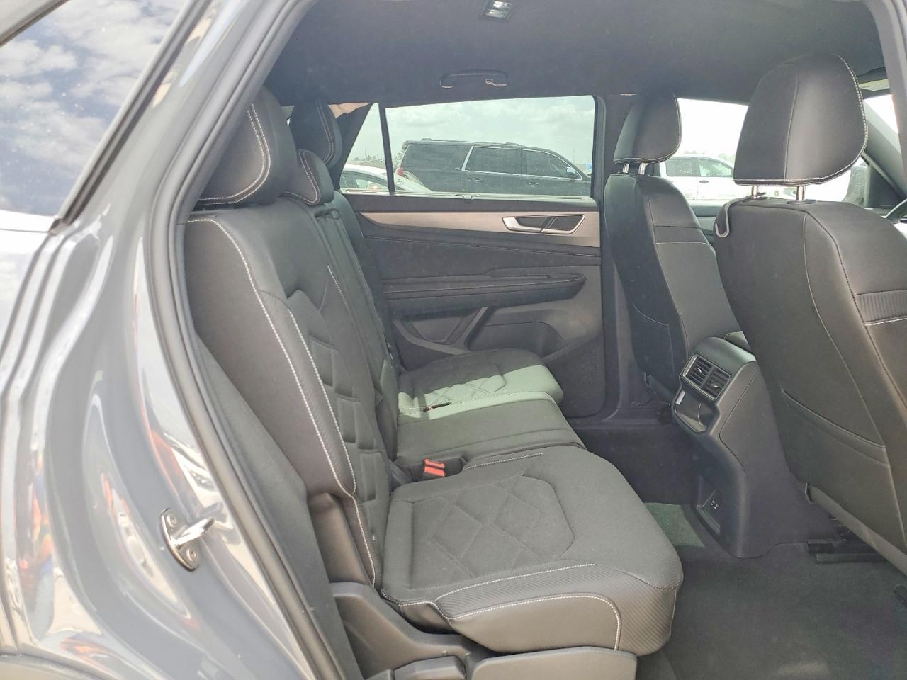 2025 Volkswagen Atlas Cross Sport Se - zdjęcie 11