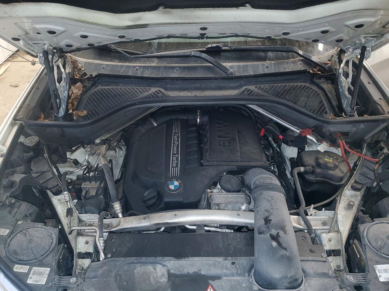 2015 BMW X5 xDrive35I - zdjęcie 12