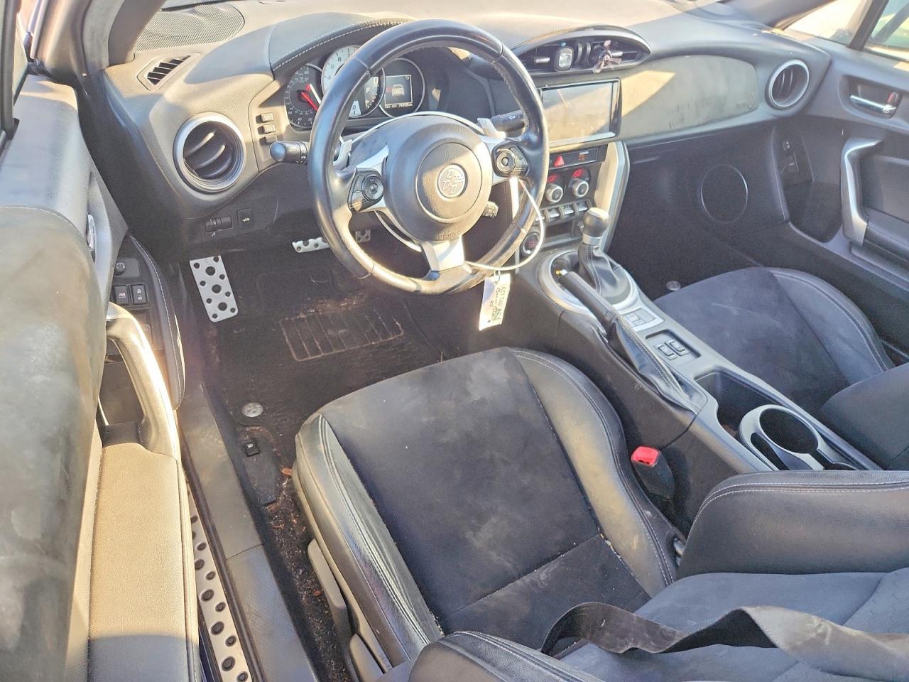 2020 Toyota 86 Gt - zdjęcie 8