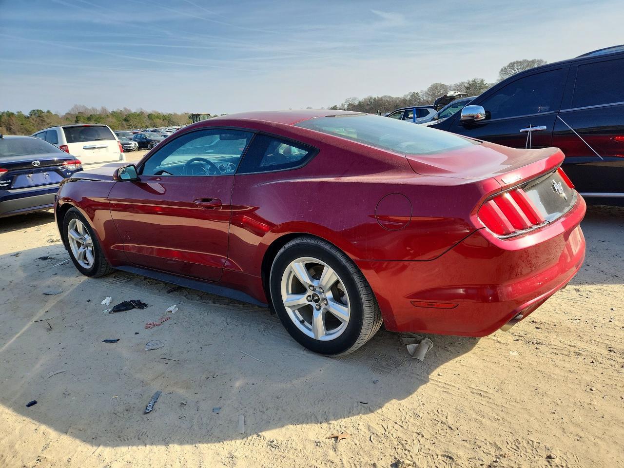 2016 Ford Mustang - zdjęcie 2