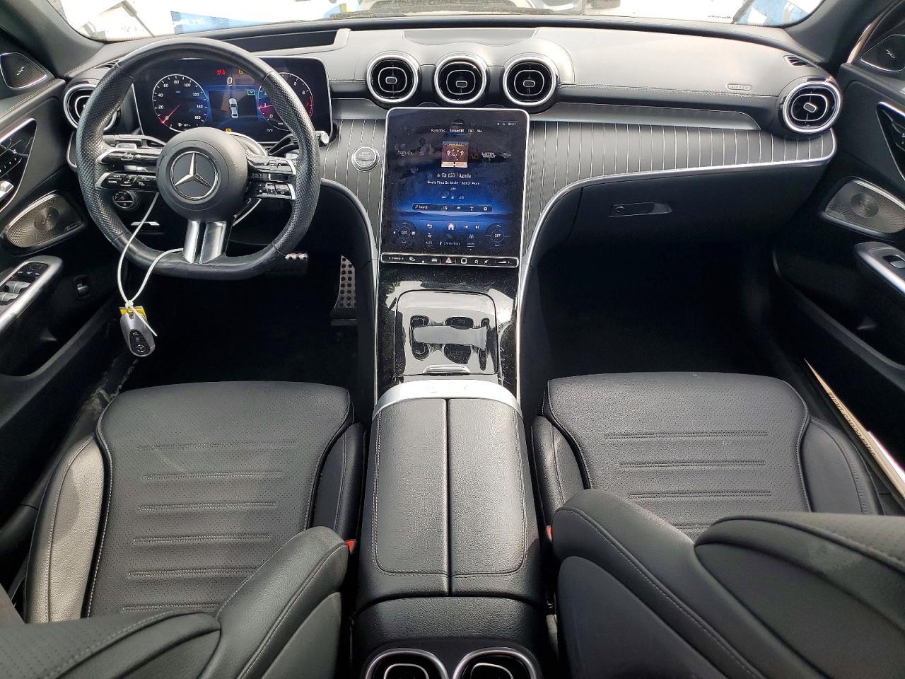 2023 Mercedes-Benz C 300 - zdjęcie 8