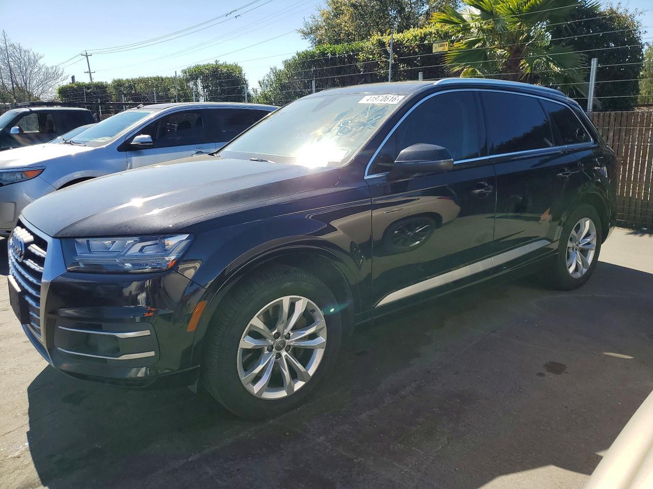 2017 Audi Q7 Premium Plus - zdjęcie główne