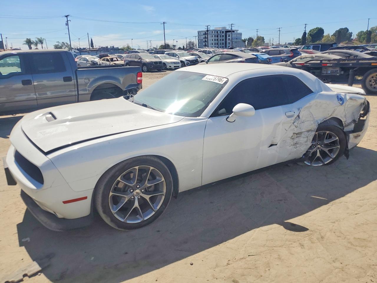 2022 Dodge Challenger Gt - zdjęcie główne