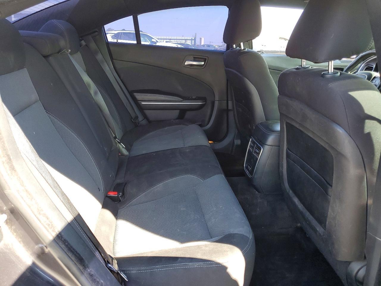 2015 Dodge Charger Se - zdjęcie 10