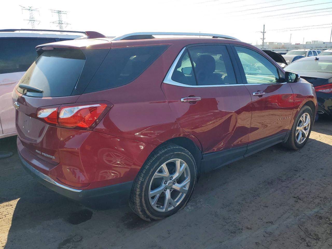 2020 Chevrolet Equinox Premier - zdjęcie 3