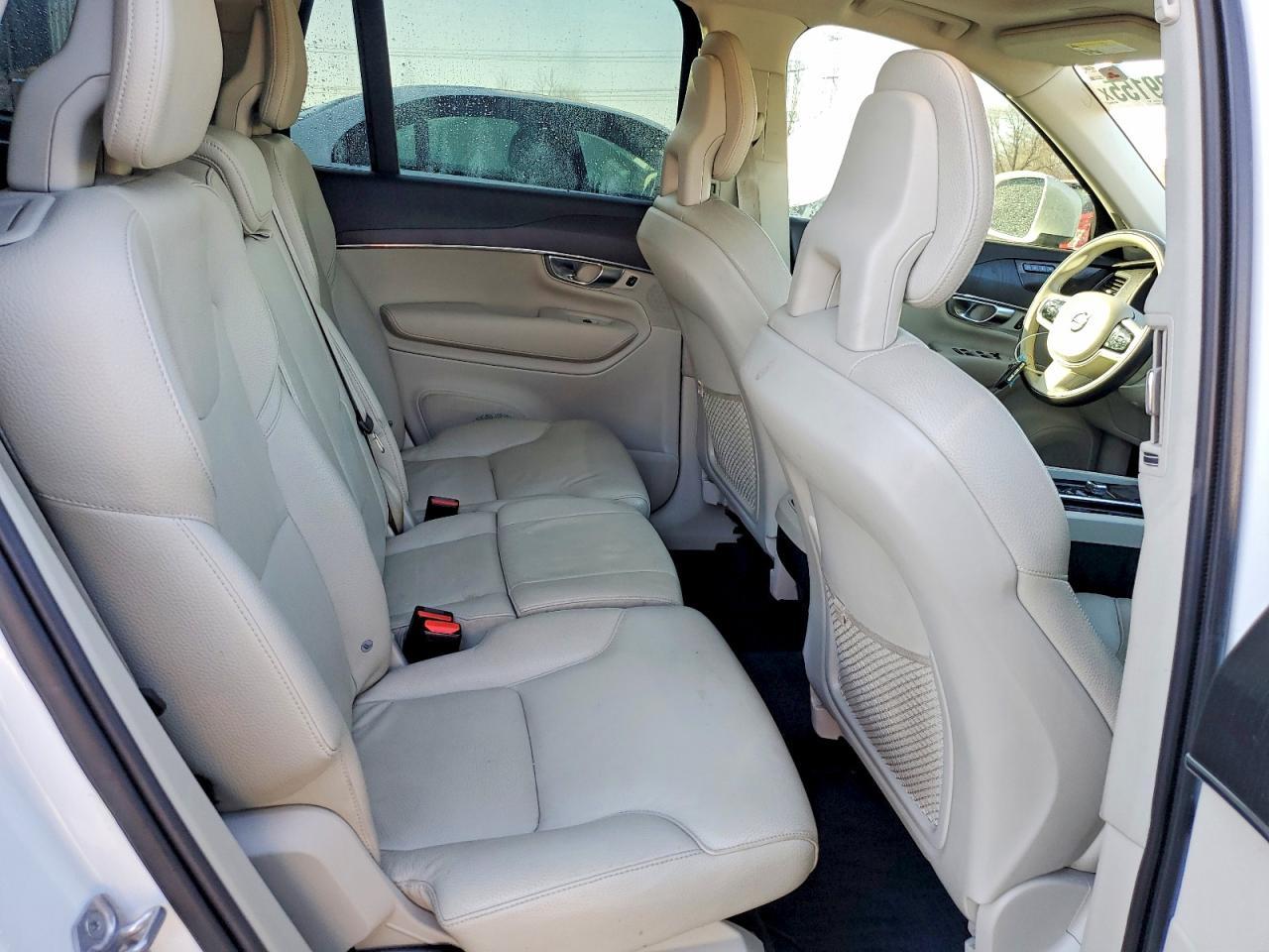 2020 Volvo Xc90 T5 Momentum - zdjęcie 10