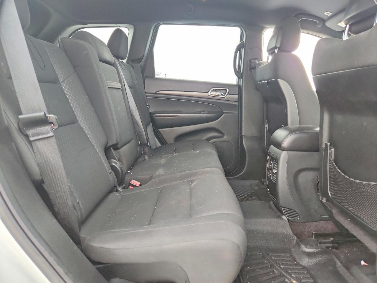 2018 Jeep Grand Cherokee - zdjęcie 11