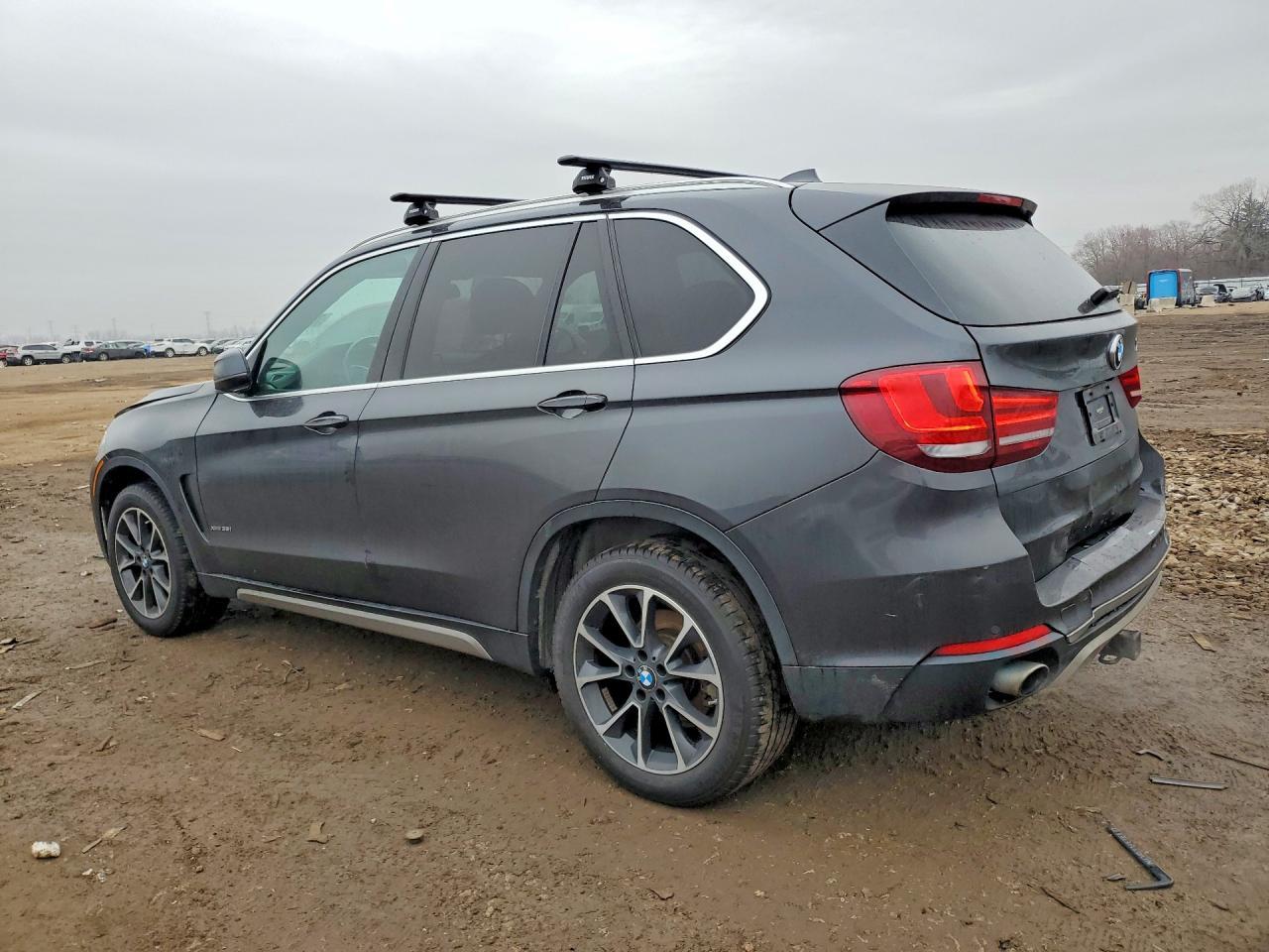 2017 BMW X5 xDrive35I - zdjęcie 2