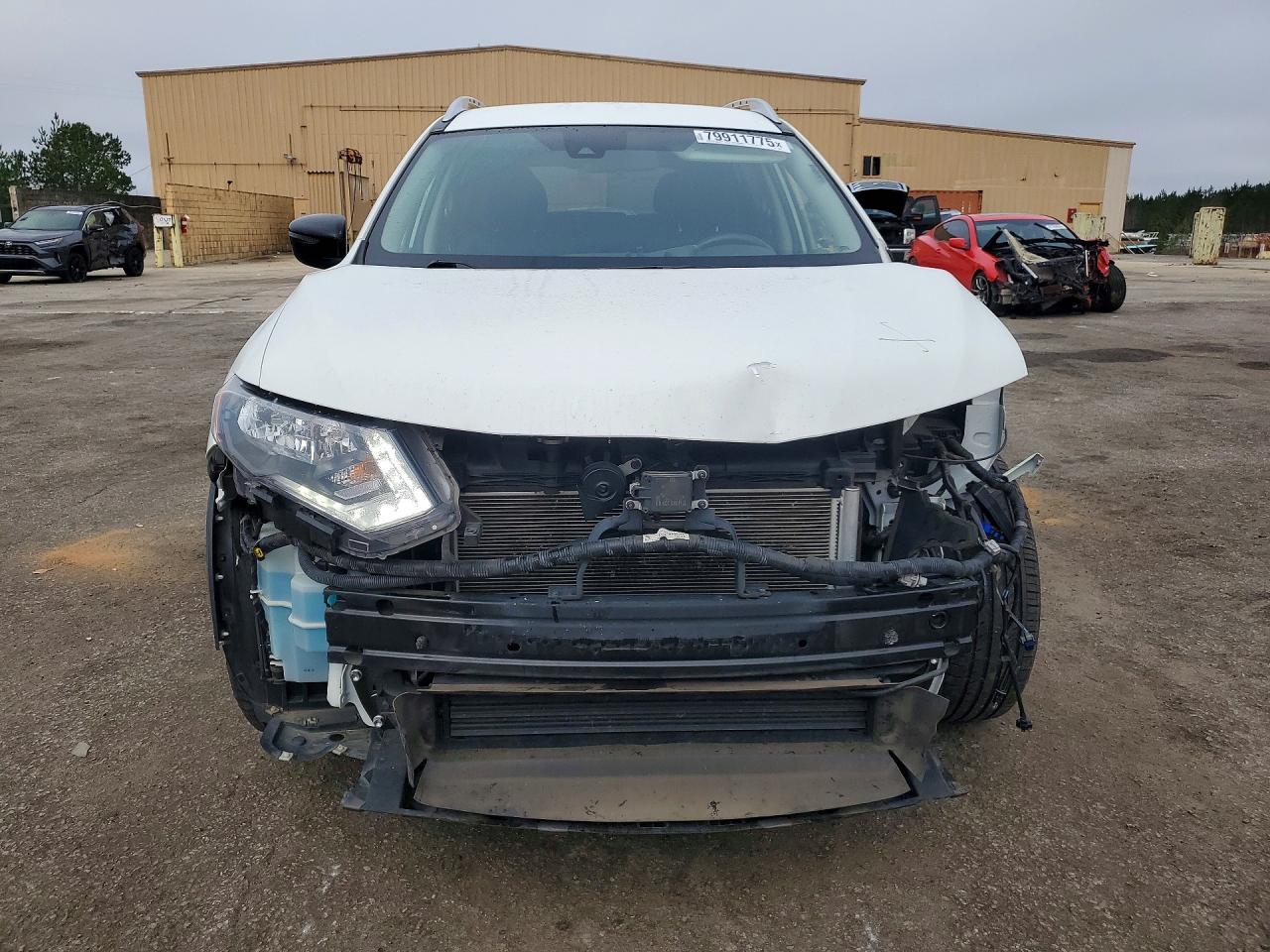 2020 Nissan Rogue Sv - zdjęcie 5