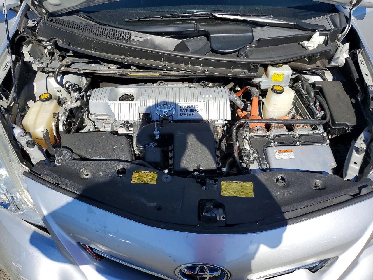 2024 Toyota Prius - zdjęcie 11