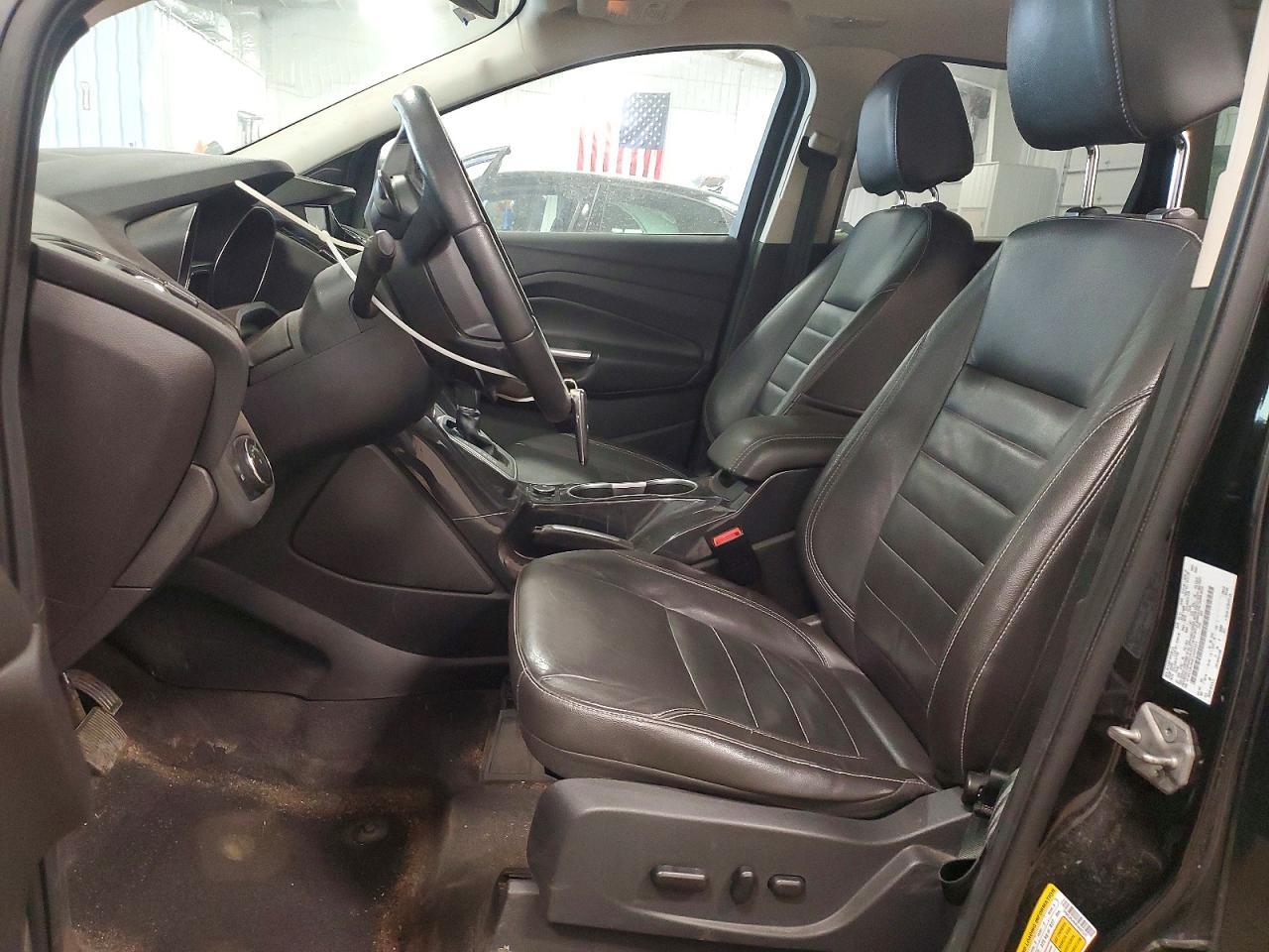 2014 Ford Escape Titanium - zdjęcie 7