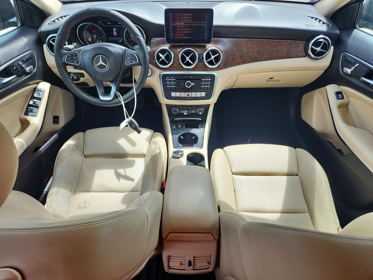 2018 Mercedes-Benz Gla 250 - zdjęcie 8