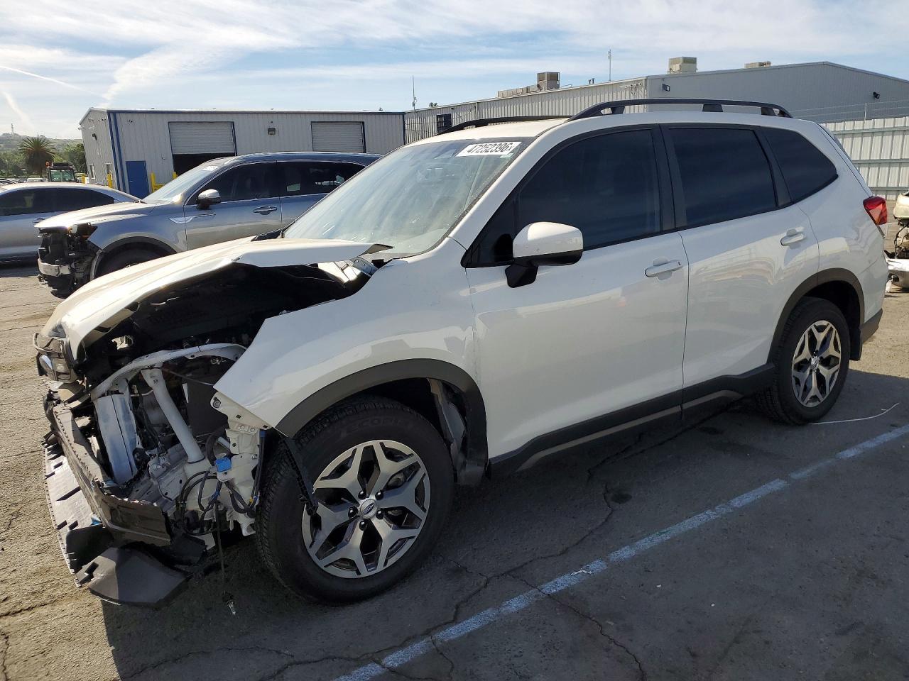 2024 Subaru Forester Premium - zdjęcie główne