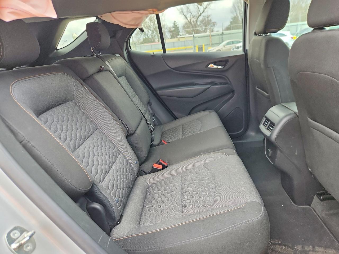 2018 Chev Equinox - zdjęcie 10