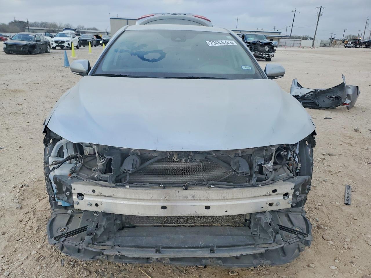 2022 Toyota Camry Se - zdjęcie 5