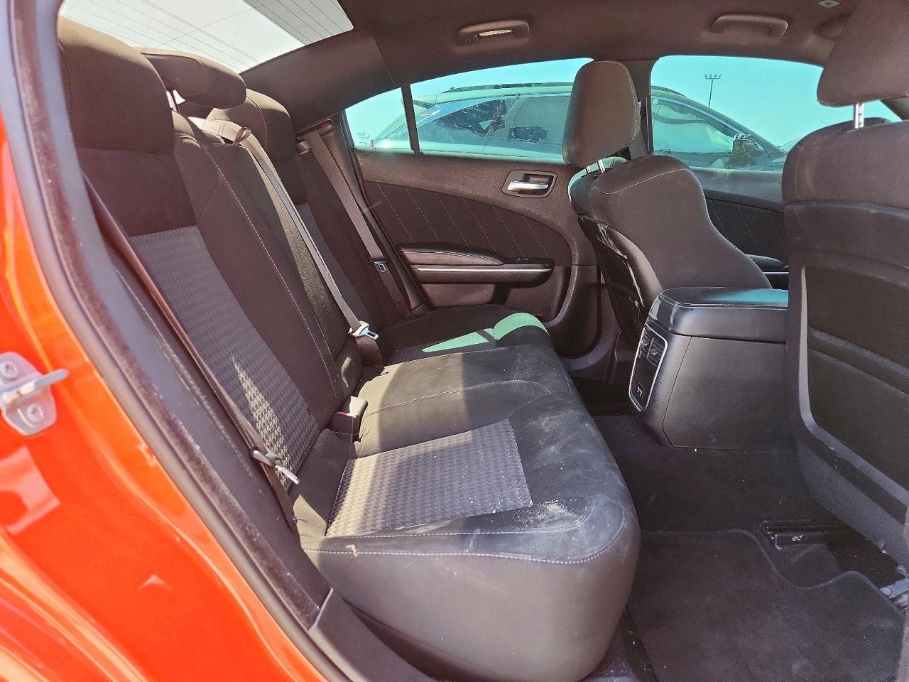 2020 Dodge Charger R - zdjęcie 10