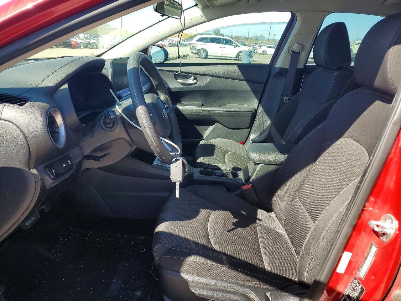 2019 Kia Forte Lxs - zdjęcie 7