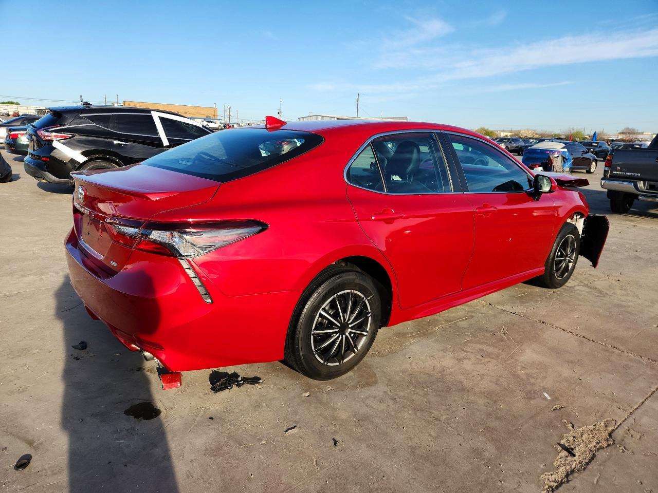 2021 Toyota Camry Se - zdjęcie 3