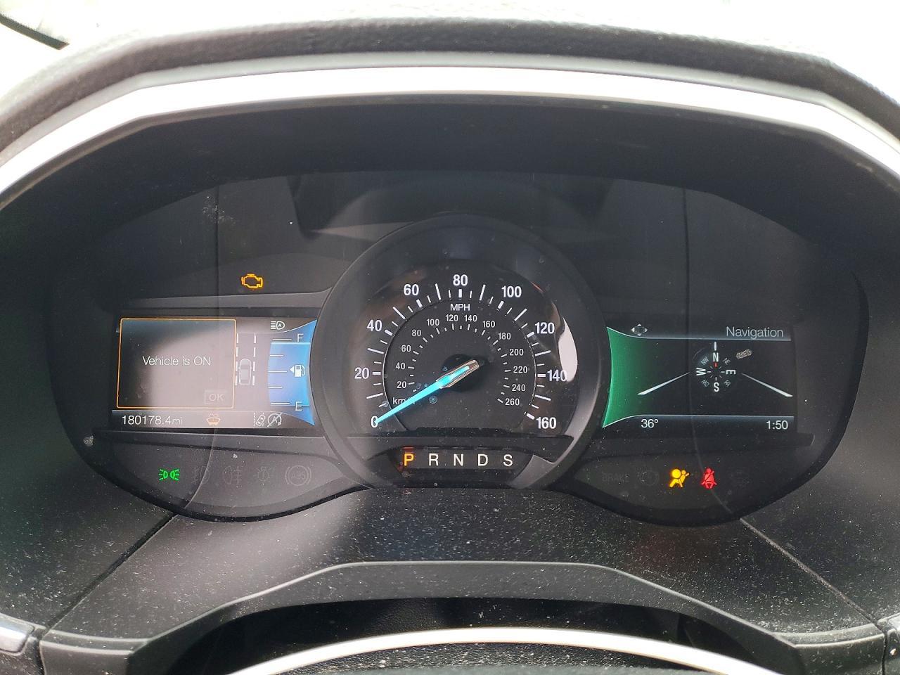 2019 Ford Edge Titanium - zdjęcie 9