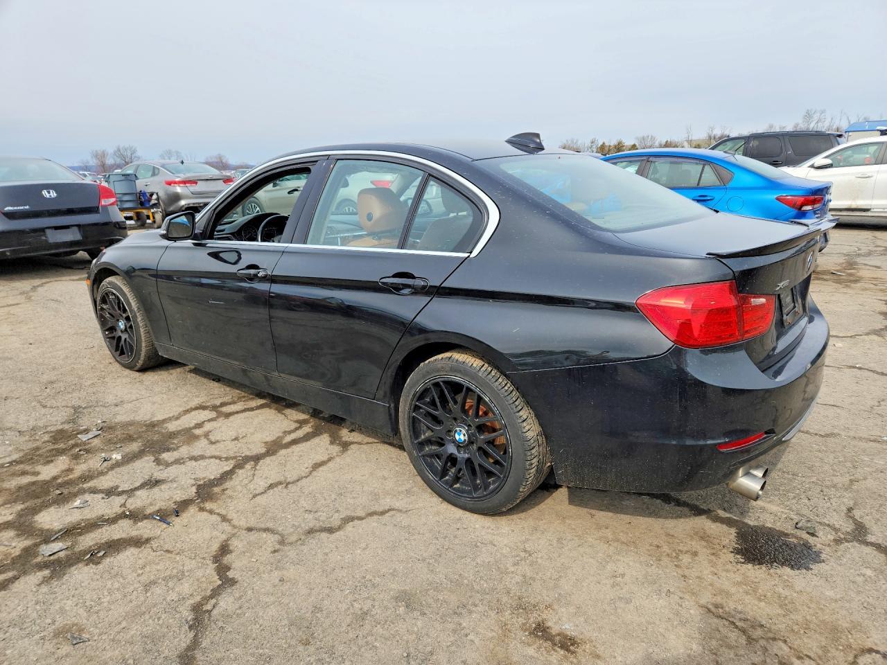 BMW Seria 3 - zdjęcie 2