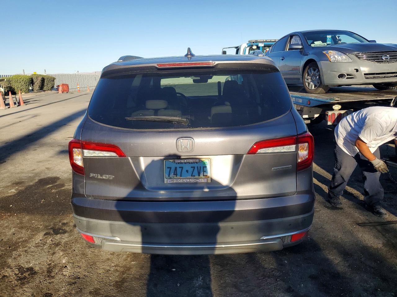 2019 Honda Pilot Touring - zdjęcie 6