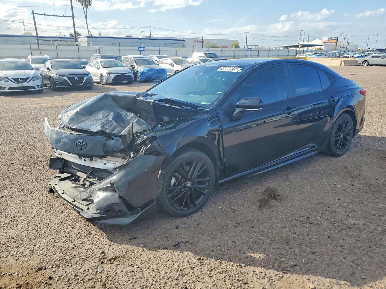 2025 Toyota Camry Se - zdjęcie główne