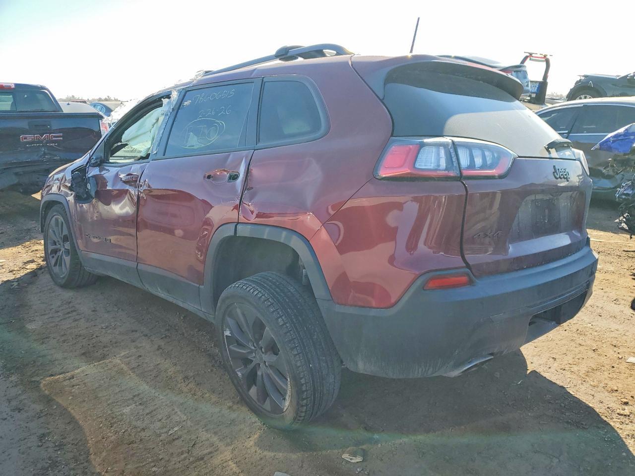 2021 Jeep Cherokee Latitude Lux - zdjęcie 2