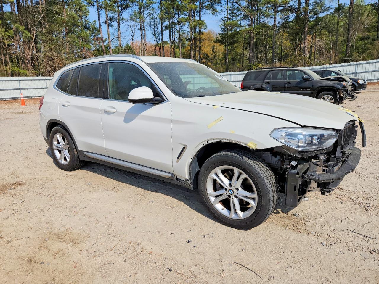 2020 BMW X3 xDrive30I - zdjęcie 4