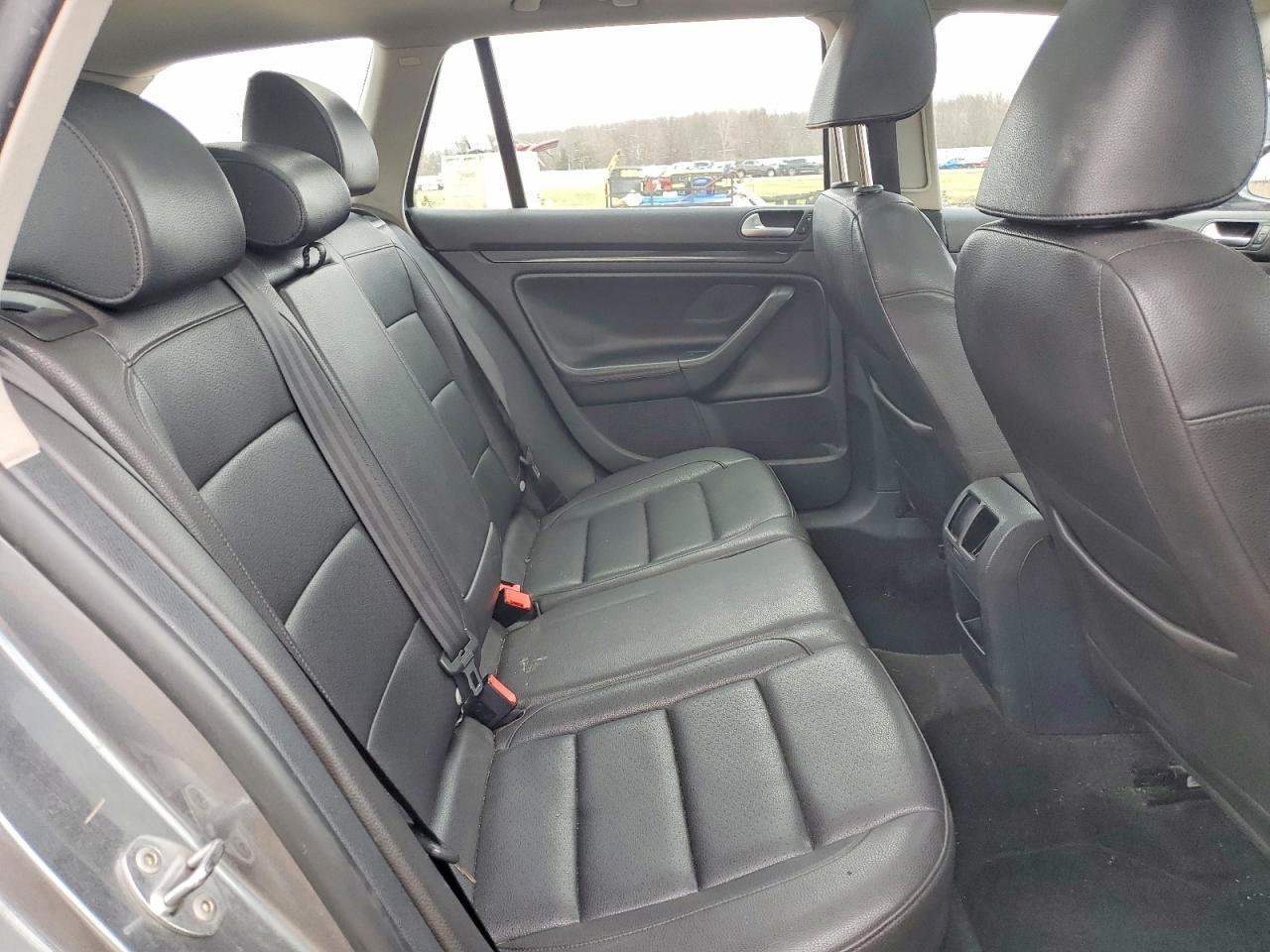 2014 Volkswagen Jetta S - zdjęcie 10