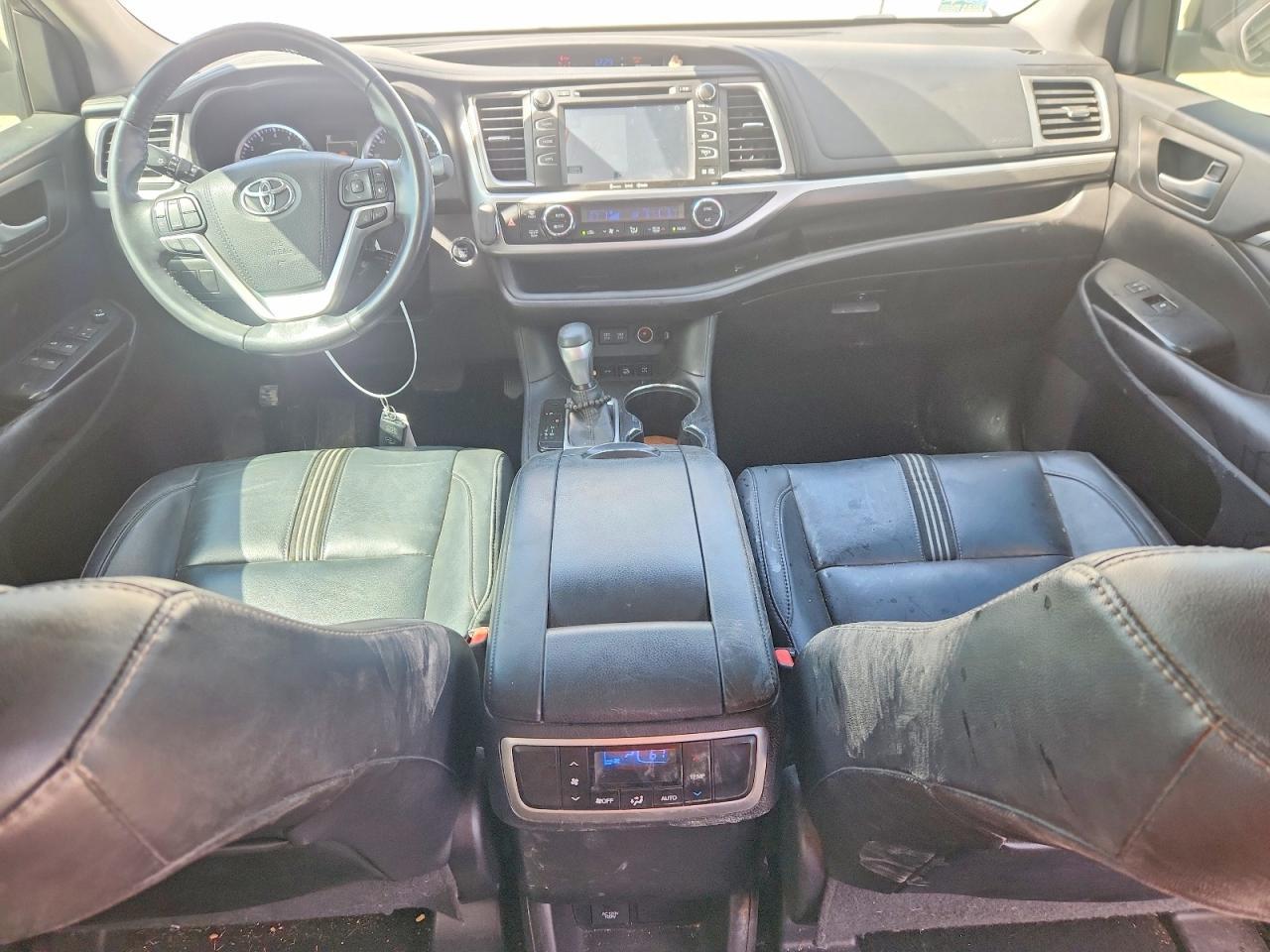 2017 Toyota Highlander Se - zdjęcie 8