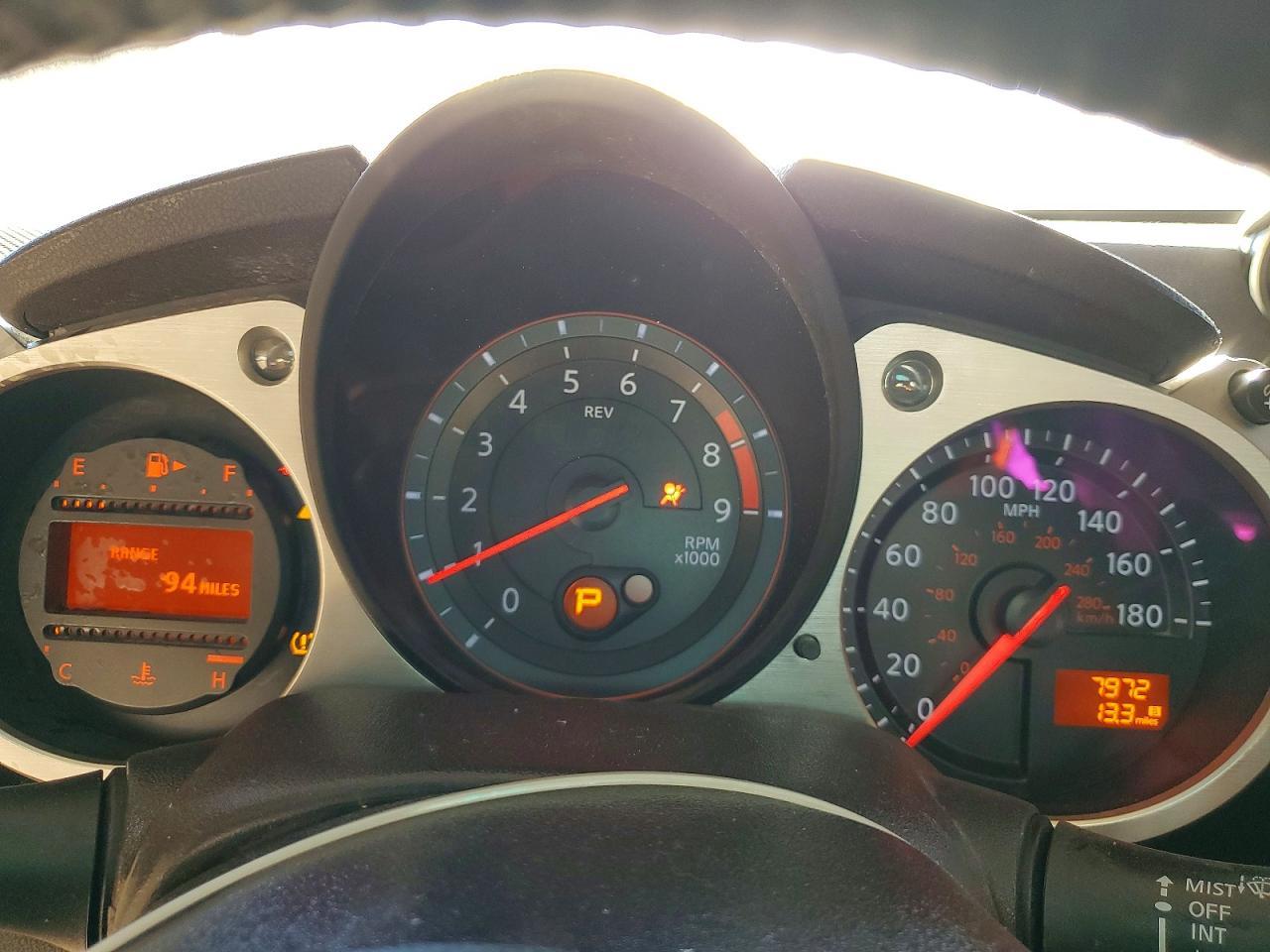 2020 Nissan 370Z Sport Touring - zdjęcie 9