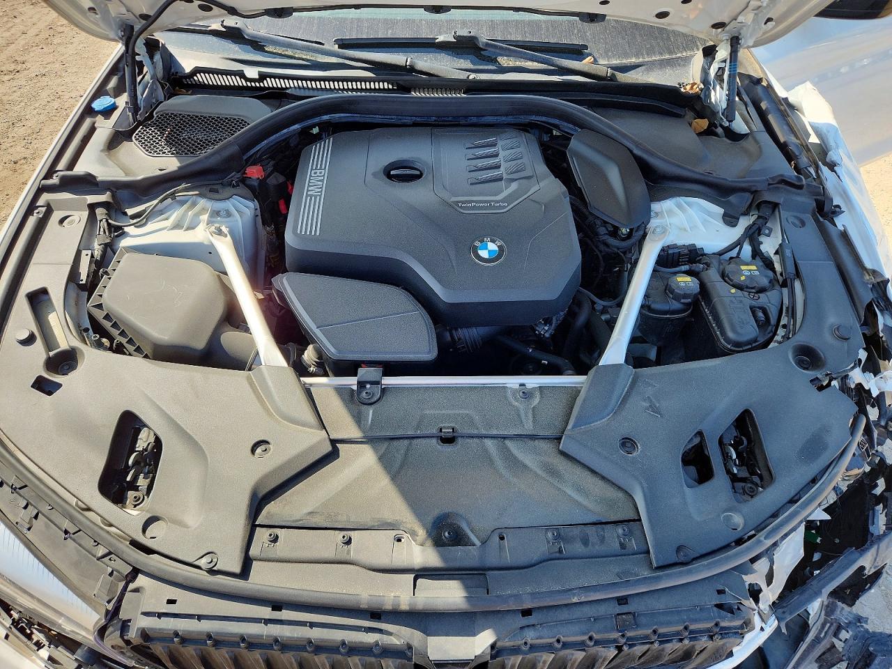 2020 BMW 530 I - zdjęcie 11