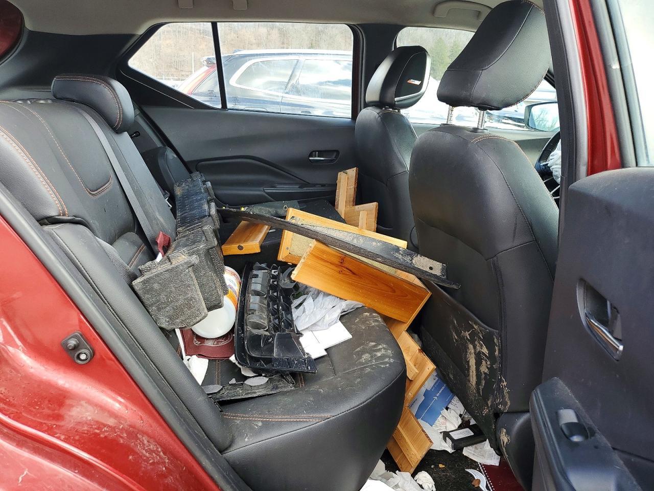 2020 Nissan Kicks Sr - zdjęcie 11