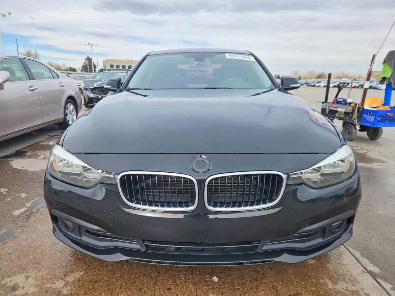 2016 BMW 320 I - zdjęcie 5